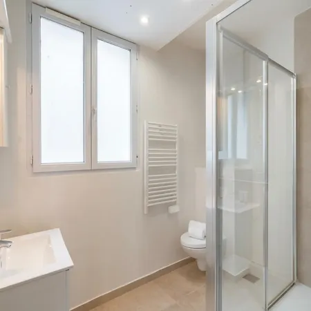 Apartment Deluxe Flat For 5 Near Montparnasse Paris
